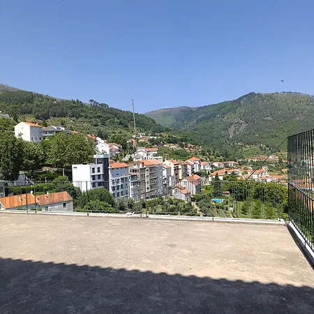 ゲストハウス Casa Serradalto 3*